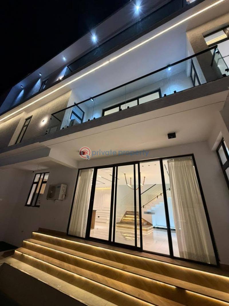 7 bedroom Detached Duplex For Sale Apo Abuja Phase 2  - 12