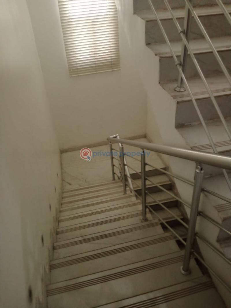 Luxury 7 bedroom fully detached duplex - 8 7 bedroom Duplex For Rent Pinnock Beach Estate Osapa London Lekki Lagos - 8