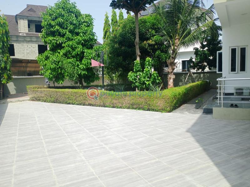 Luxury 7 bedroom fully detached duplex - 9 7 bedroom Duplex For Rent Pinnock Beach Estate Osapa London Lekki Lagos - 9