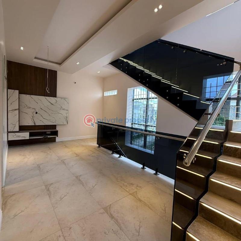 7 bedroom Duplex For Sale Guzape Abuja Phase 1  - 1