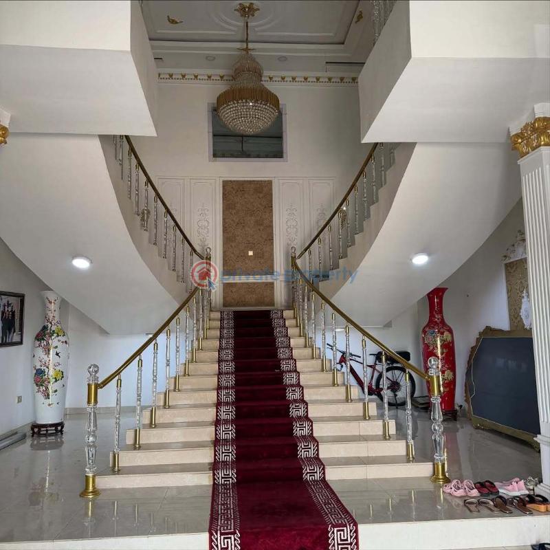 Luxury 7-bedroom mansion with penthouse - 2 7 bedroom Duplex For Sale Katampe Ext. Abuja Phase 2  - 2