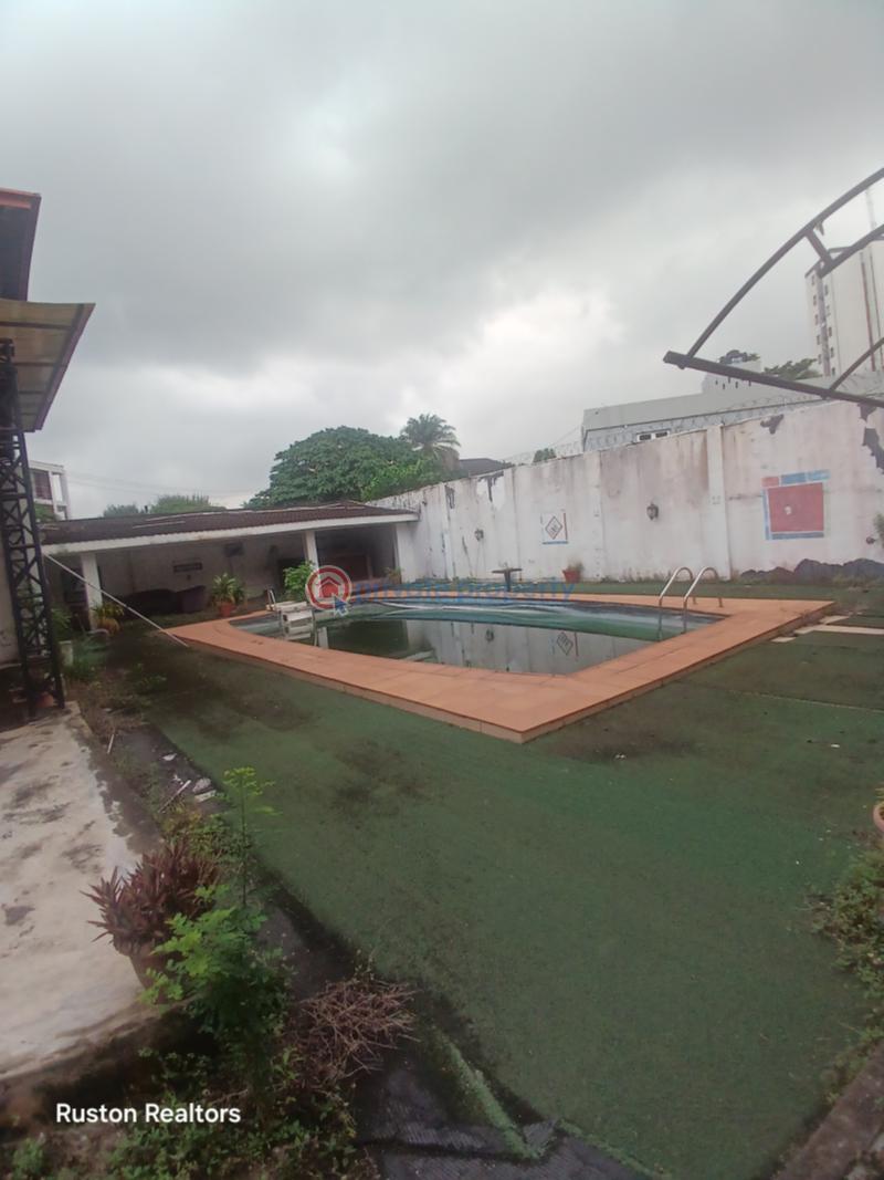 10 bedroom Hotel For Sale Off Kofo Abayomi Kofo Abayomi Victoria Island Lagos - 7