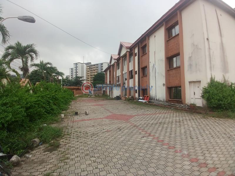 10 bedroom Hotel For Sale Off Kofo Abayomi Kofo Abayomi Victoria Island Lagos - 1