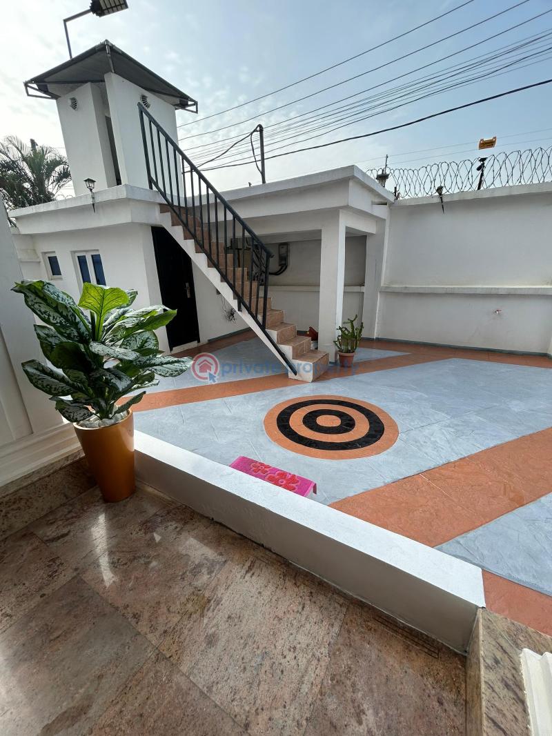 8 bedroom Detached Duplex For Sale Isheri North Ojodu Lagos - 18