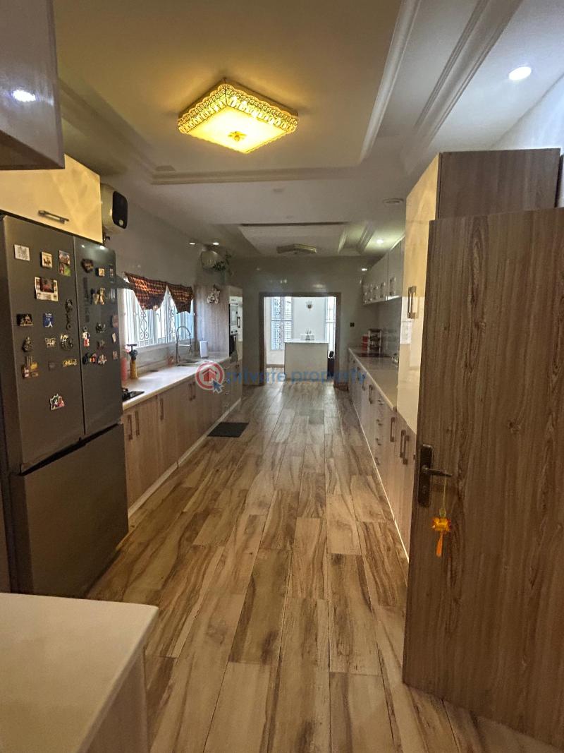 8 bedroom Detached Duplex For Sale Isheri North Ojodu Lagos - 10