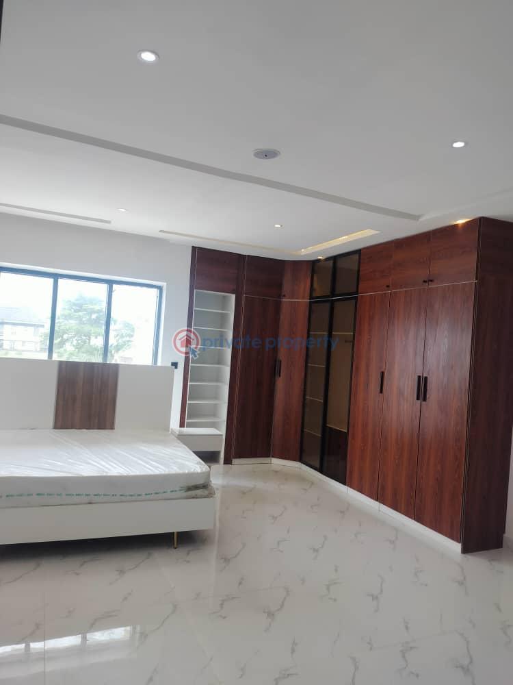 8 bedroom Duplex For Sale Royal Garden Estate Ajah Lagos - 3