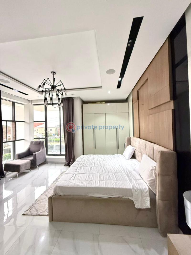 8 bedroom Maisonette For Sale Dawaki Abuja Phase 3  - 7