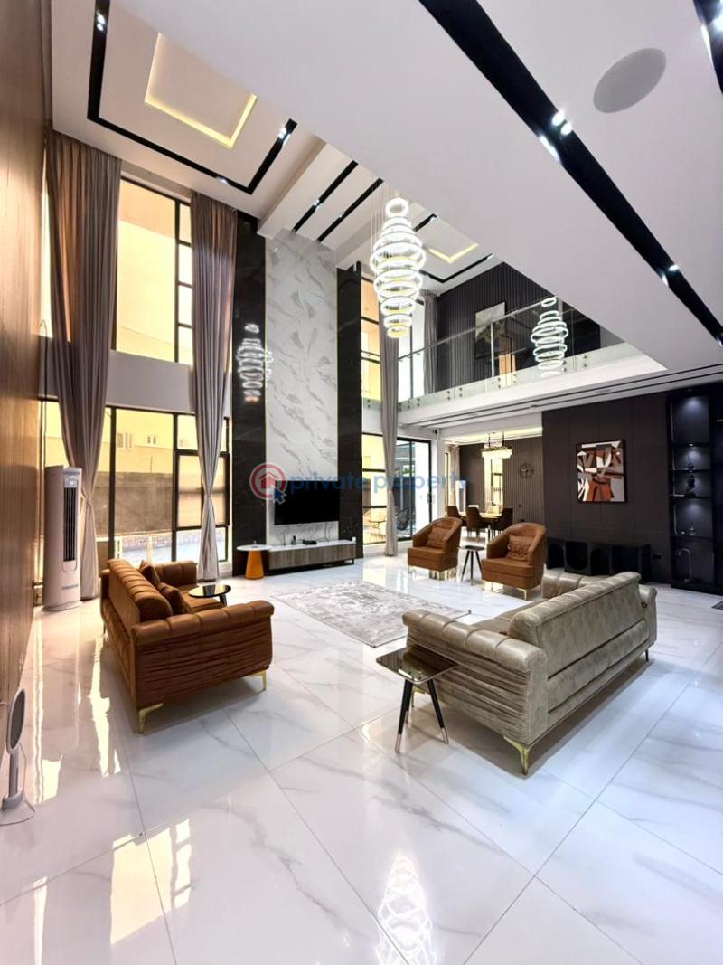 8 bedroom Maisonette For Sale Dawaki Abuja Phase 3  - 4