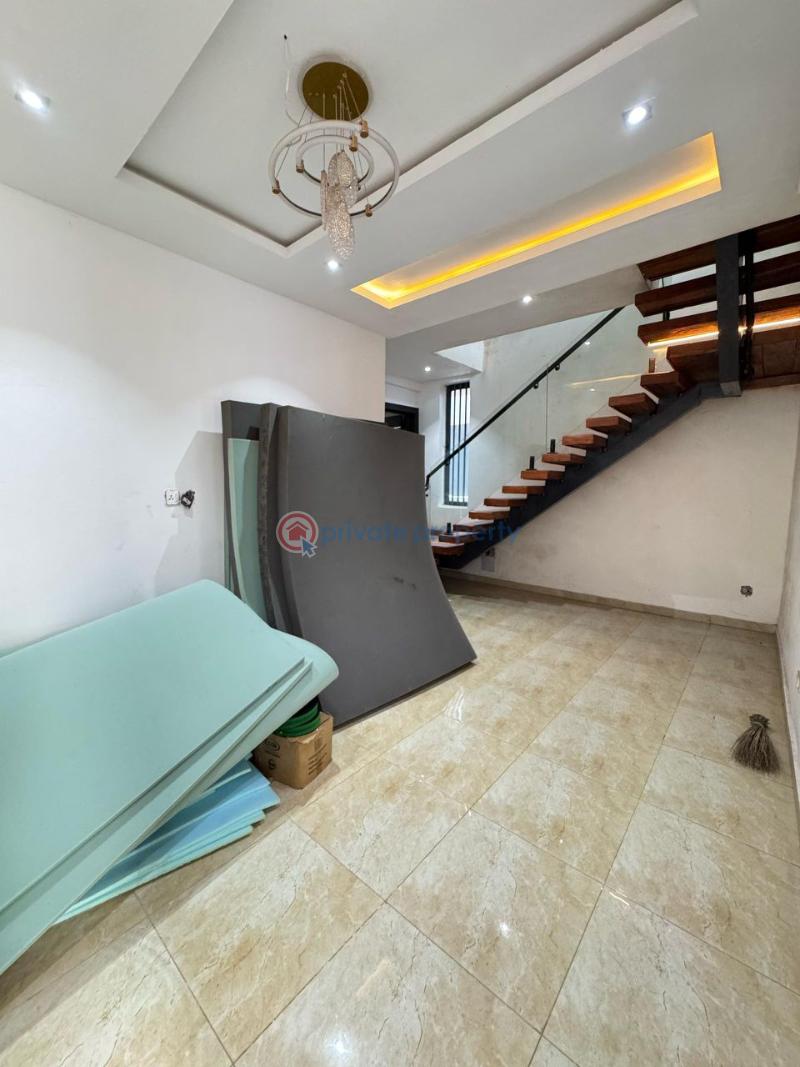 5 bedroom Semi detached Duplex For Sale Lekki Phase 1 Lagos - 5
