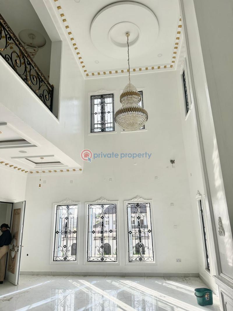 9 bedroom Detached Duplex For Sale Guzape Main Guzape Abuja Phase 1  - 6