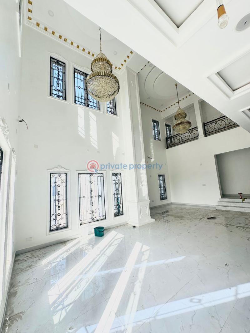 9 bedroom Detached Duplex For Sale Guzape Main Guzape Abuja Phase 1  - 5
