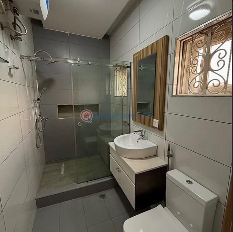 4 bedroom Terrace For Sale Durumi Abuja Phase 2  - 4