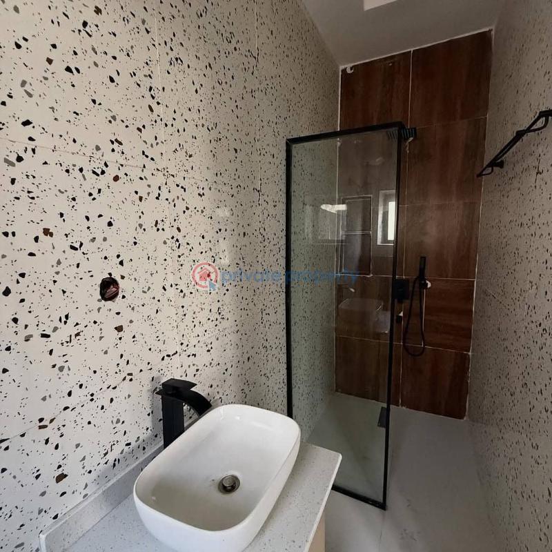 2 bedroom Penthouse For Sale Lugbe Abuja Phase 4  - 3