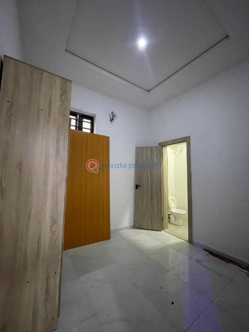 4 bedroom Detached Duplex For Rent Abraham Adesanya Ajah Lagos - 5