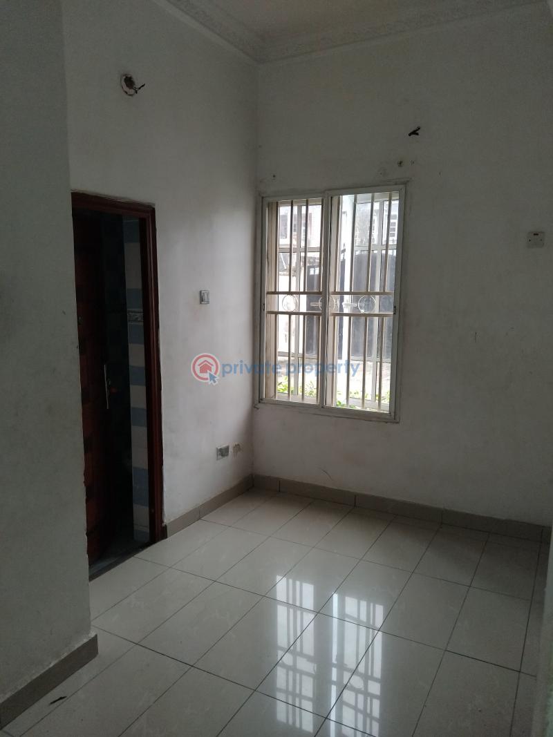 4 bedroom Semi detached Duplex For Sale Thomas Estate Ajah Lagos - 13