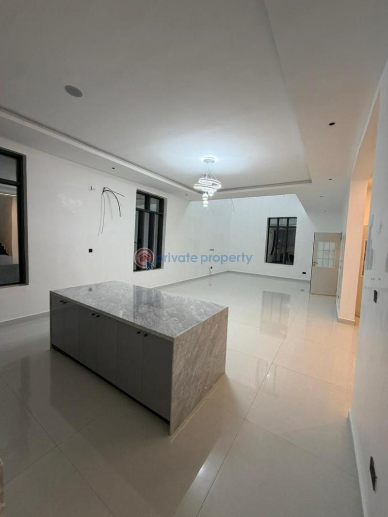 5 bedroom Detached Duplex For Sale Apo Abuja Phase 2  - 9