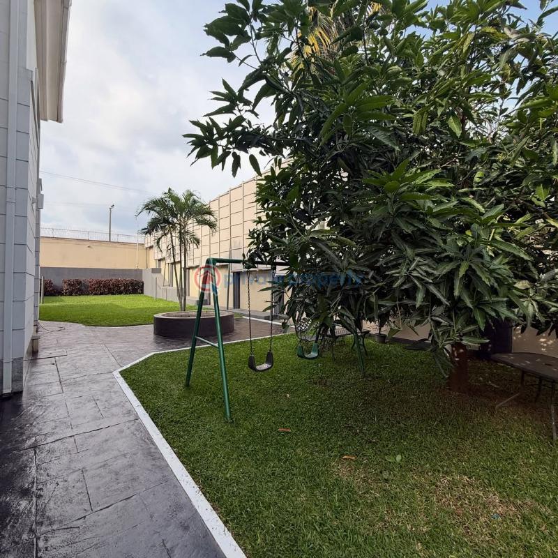 5 bedroom Detached Duplex For Sale Apo Abuja Phase 2  - 13