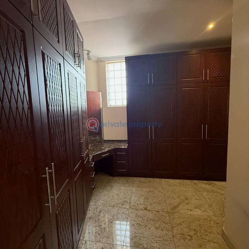 5 bedroom Detached Duplex For Sale Apo Abuja Phase 2  - 4