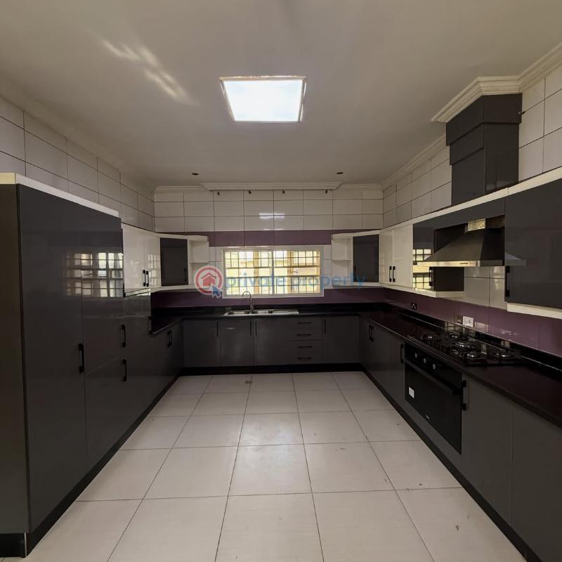 5 bedroom Detached Duplex For Sale Apo Abuja Phase 2  - 3
