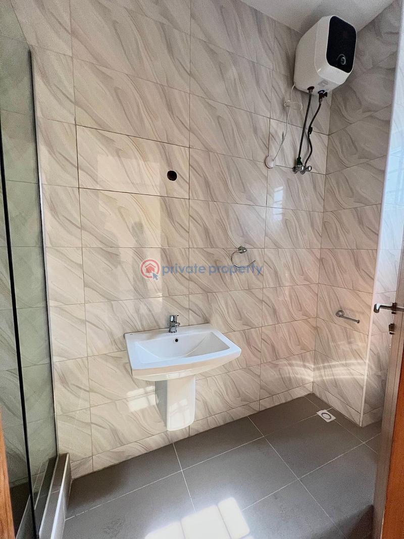 Luxury & spacious 2 bedroom apartment - 5 2 bedroom Block Of Flats For Rent Lekki Phase 1 Lekki Lagos - 5