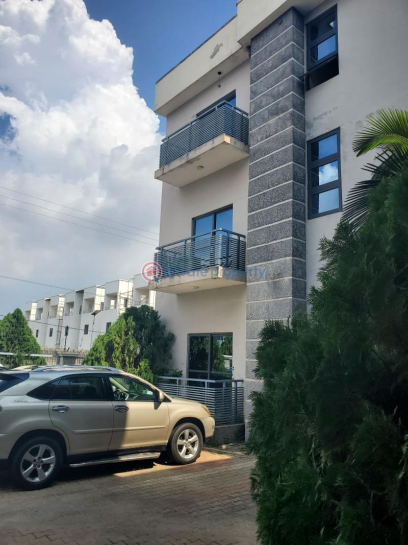 3 bedroom Block Of Flats For Rent Jahi Abuja Phase 2  - 11