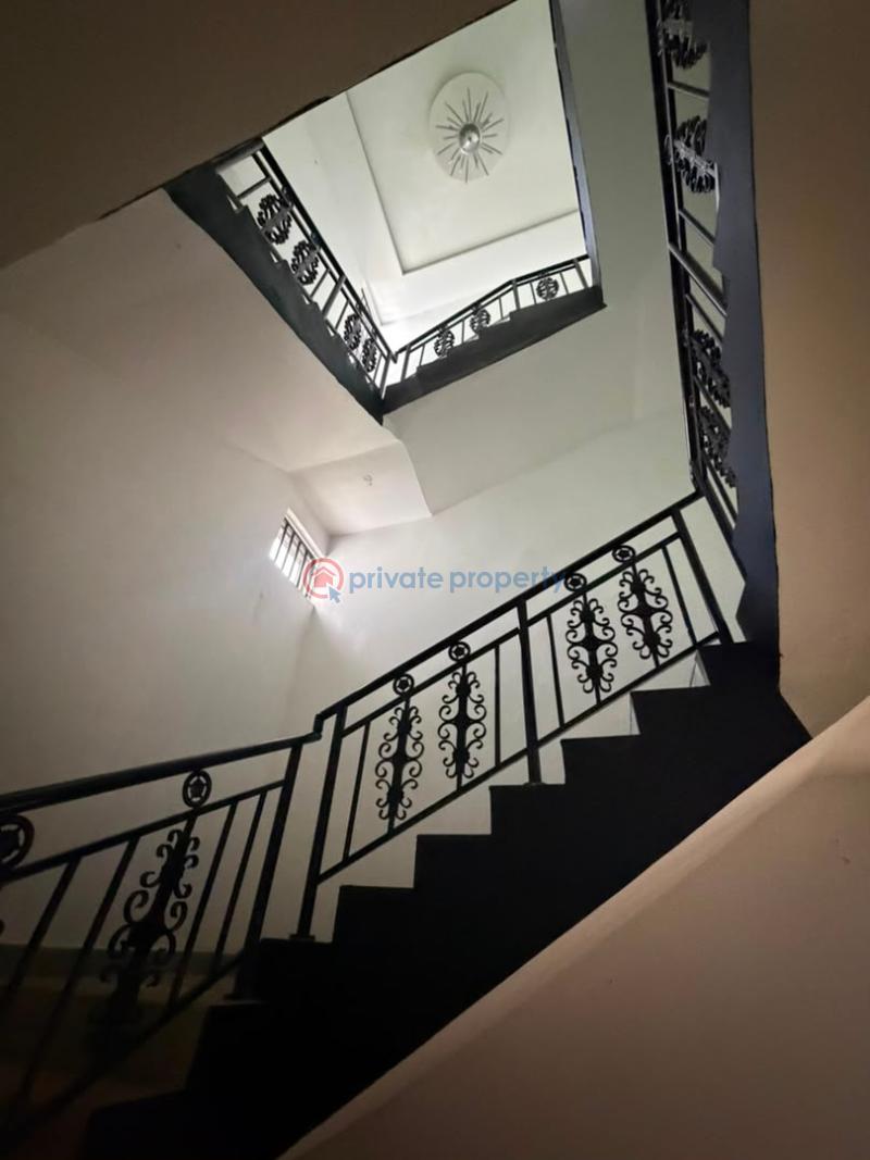 5 bedroom Terraced Duplex For Rent Guzape Abuja Phase 1  - 11