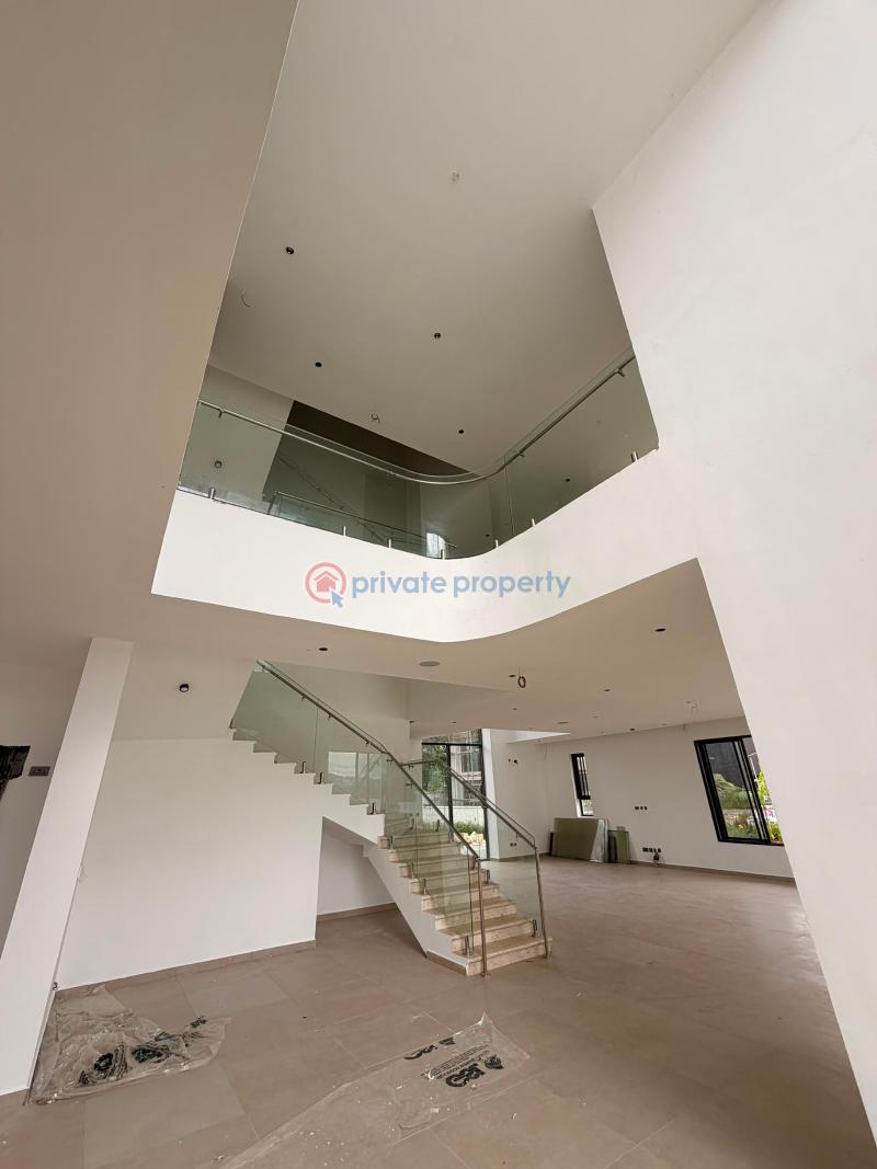 9 bedroom Detached Duplex For Sale Jabi Abuja Phase 2  - 3