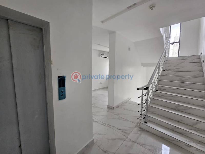 4 bedroom Semi detached Duplex For Sale In An Estate, Ikoyi Lagos - 18