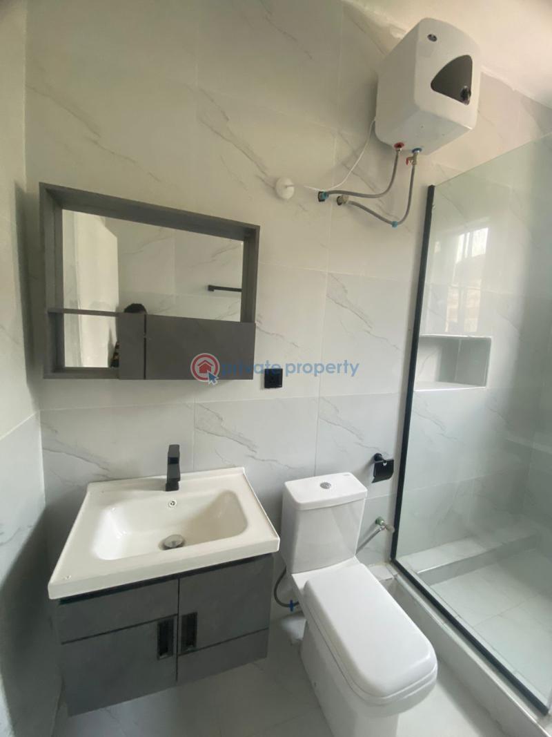 4 bedroom Detached Duplex For Sale Osapa Lekki Lagos - 17