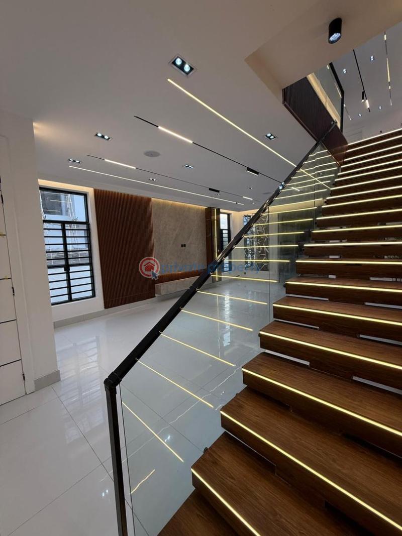 Luxury and smart 5bedroom duplex - 20 5 bedroom Detached Duplex For Sale Ajah Lagos - 20