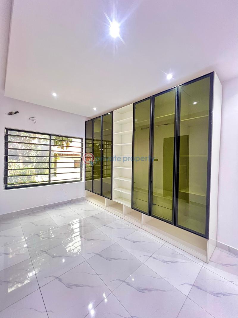 3 bedroom Flat & Apartment For Sale Lekki Phase 1 Lagos - 9