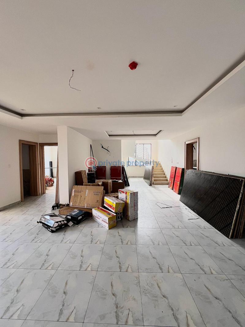 Luxury and spacious 4-bedroom maisonette with bq - 2 4 bedroom Maisonette For Sale Lekki Phase 1 Lagos - 2