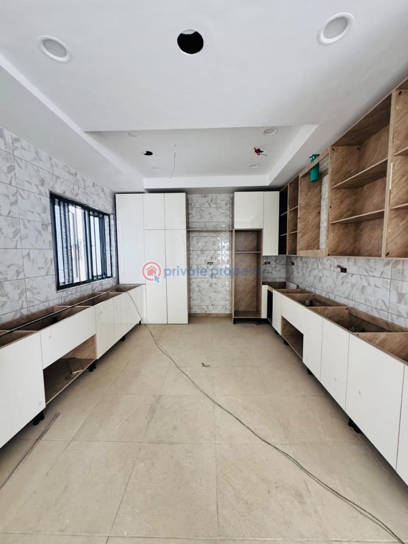 6 bedroom Detached Duplex For Sale Maryland Ikeja Lagos - 3