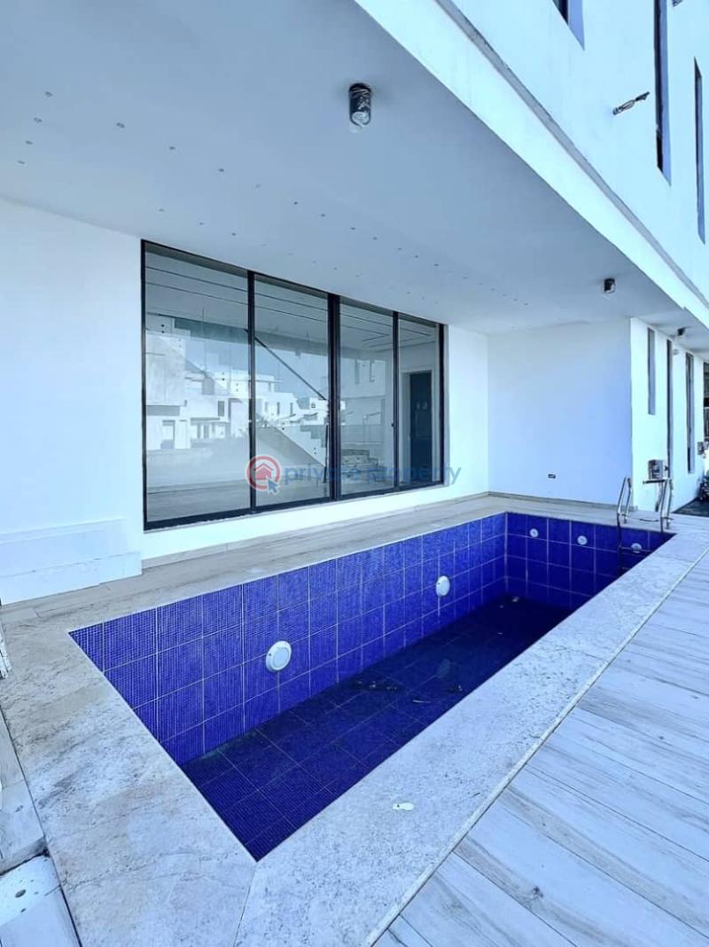 Luxury and stunning 5-bedroom semi-detached duplex - 8 5 bedroom Semi detached Duplex For Sale Ikate Elegushi Lekki Lagos - 8