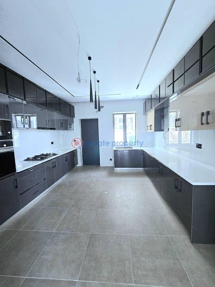 Luxury and stunning 5-bedroom semi-detached duplex - 13 5 bedroom Semi detached Duplex For Sale Ikate Elegushi Lekki Lagos - 13