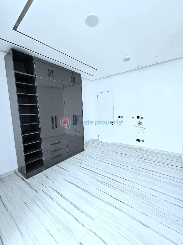 Luxury and stunning 5-bedroom semi-detached duplex - 15 5 bedroom Semi detached Duplex For Sale Ikate Elegushi Lekki Lagos - 15