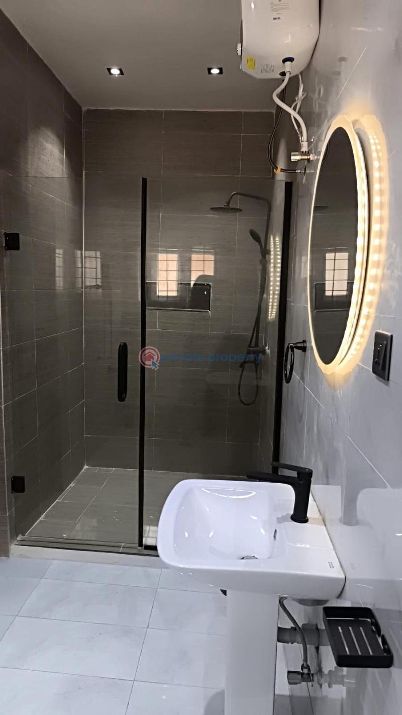 2 bedroom Block Of Flats Short let 28, Onile Aro Street, Ile Pupa Bus Stop, Isebo Alakia Ibadan Oyo - 7