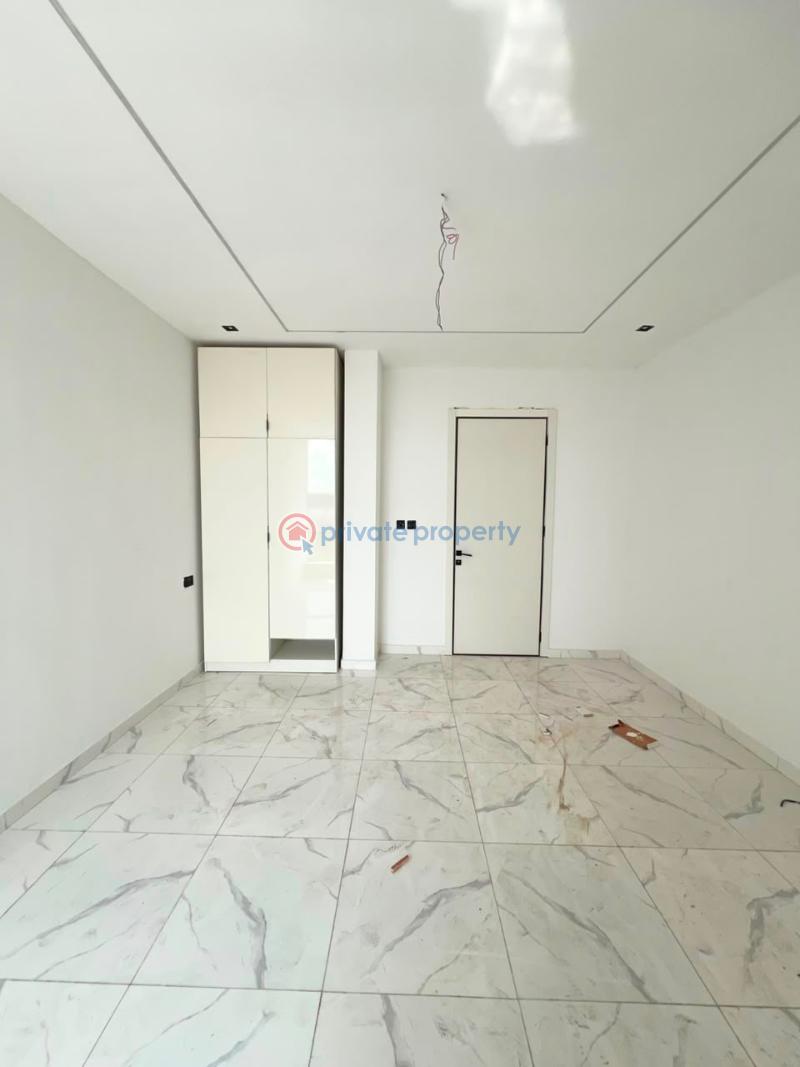 2 bedroom Block Of Flats For Sale Ikate Lekki Lagos - 1