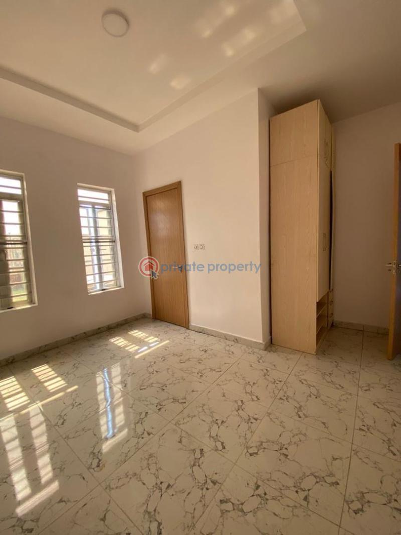 1 bedroom Shared Apartment For Rent Nice Estate In Lekki County Ikota Lekki Expressway Lagos - 1