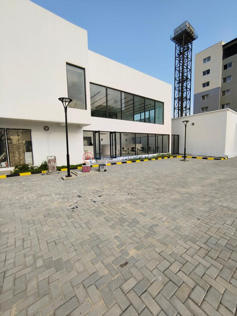 3 bedroom Block Of Flats For Rent Lekki Phase 1 Lagos - 1