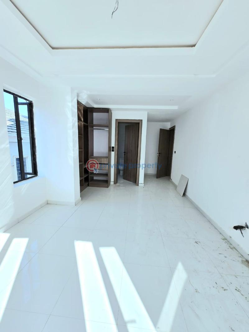 2 bedroom Flat & Apartment For Sale Ikate Elegushi Lekki Lagos - 4