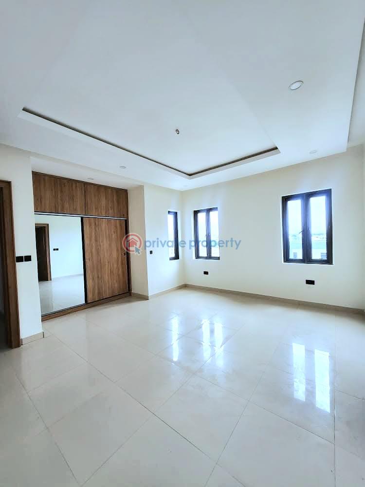 Luxury brand new 2 bedroom apartment - 6 2 bedroom Block Of Flats For Rent Lekki Phase 1 Lagos - 6