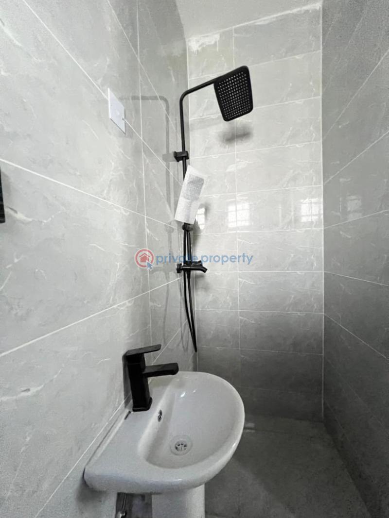 3 bedroom Flat & Apartment For Rent Abraham Adesanya, Ajah Abraham Adesanya Ajah Lagos - 6