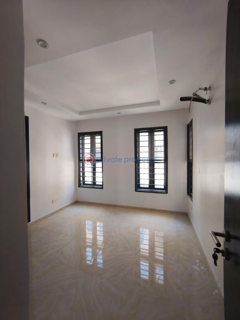 4 bedroom Terrace For Rent Osapa Lekki Lagos - 11