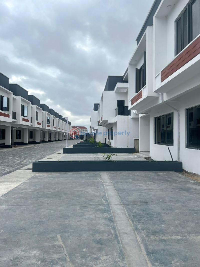 Luxury brand new 4 bedroom terrace duplex - 1 4 bedroom Terraced Duplex For Sale Osapa London Lekki Lagos - 1