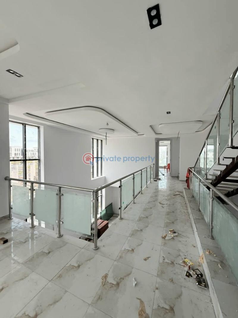 5 bedroom Semi detached Duplex For Rent Cowrie Creek Estate Ikate Elegushi Lekki Lagos - 2