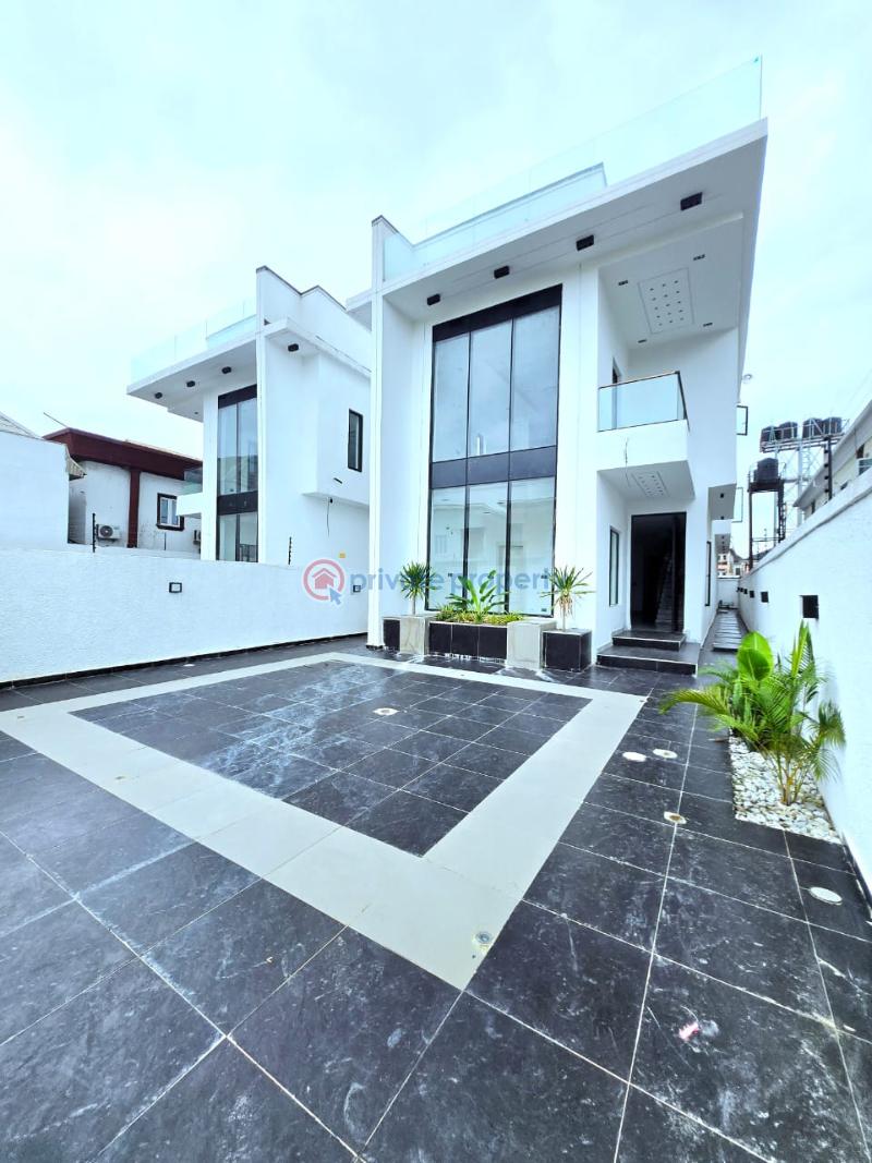 5 bedroom Detached Duplex For Sale Ikota Lekki Lagos - 0