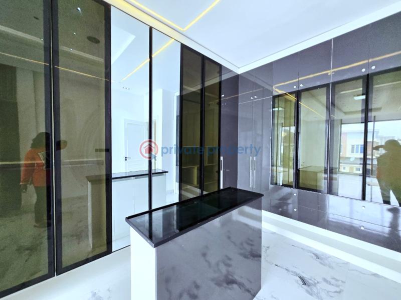 5 bedroom Detached Duplex For Sale Ikota Lekki Lagos - 4