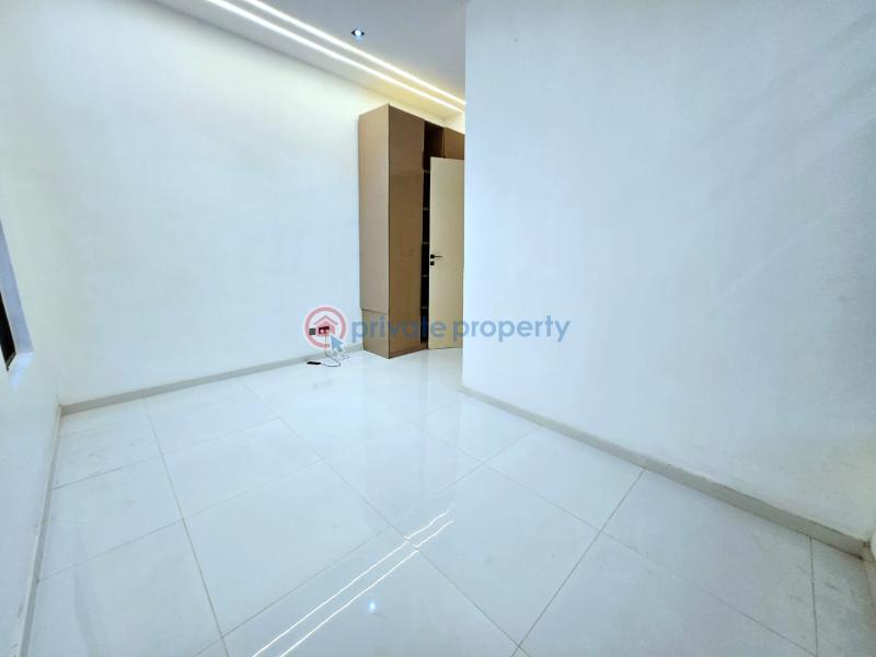 5 bedroom Detached Duplex For Sale Chevron Drive Lekki Lagos - 4