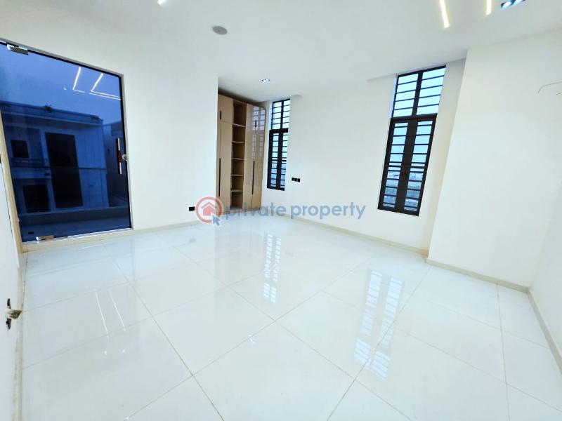 5 bedroom Detached Duplex For Sale Chevron Drive Lekki Lagos - 13